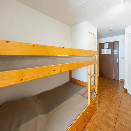 T1 Pour 5 Pers Avec Balcon, Lave-vaisselle Et Tv - Fr-1-807-6 *